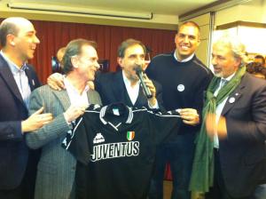 La Russa con la maglia della Juventus
